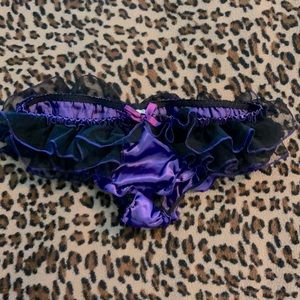 Ruffle butt panties. Pinup. Halloween. Boudoir M